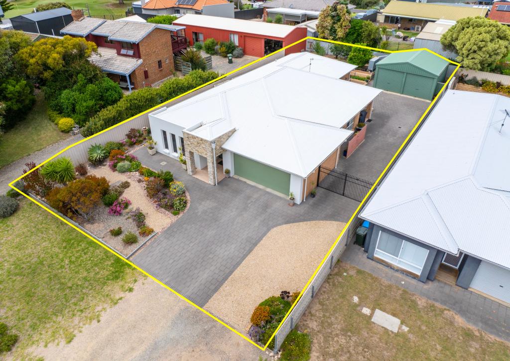 7 BILLABONG RD, GOOLWA SOUTH, SA 5214