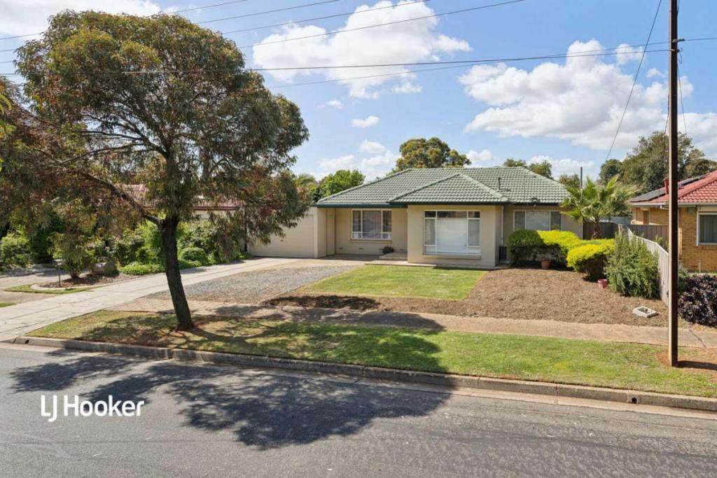 16 Harvey Dr, Salisbury East, SA 5109