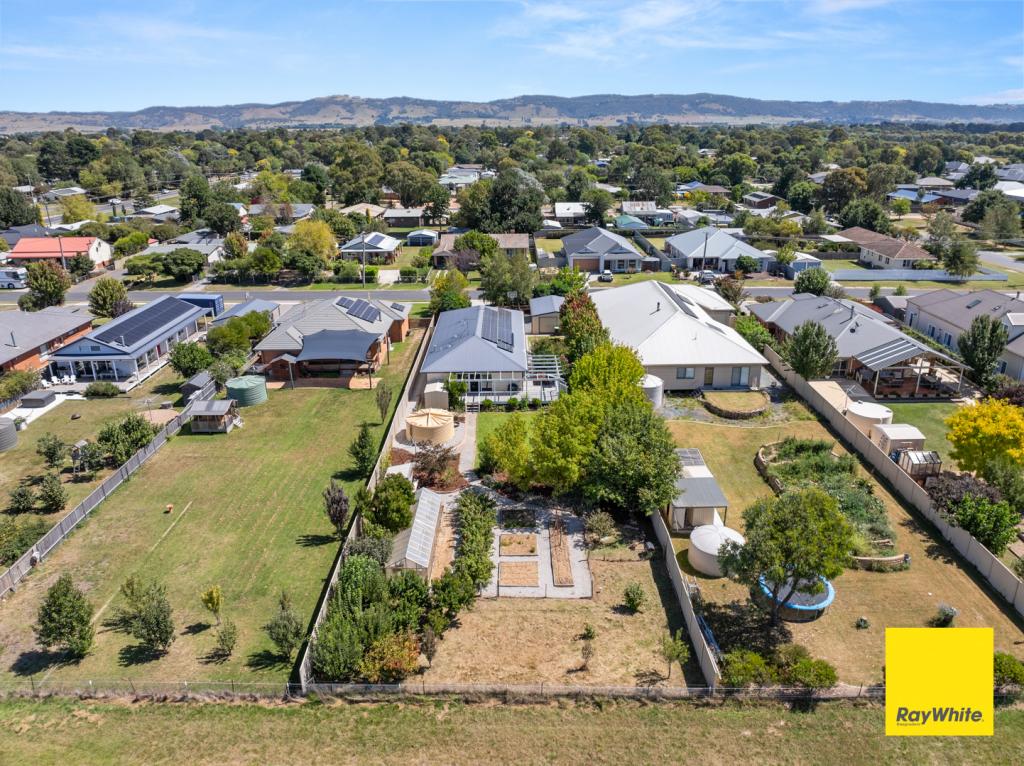 30 Mecca Lane, Bungendore, NSW 2621