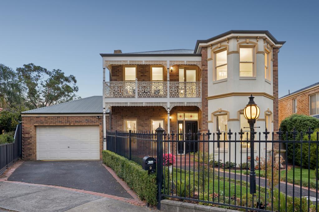 9 Blythe Ct, Dingley Village, VIC 3172
