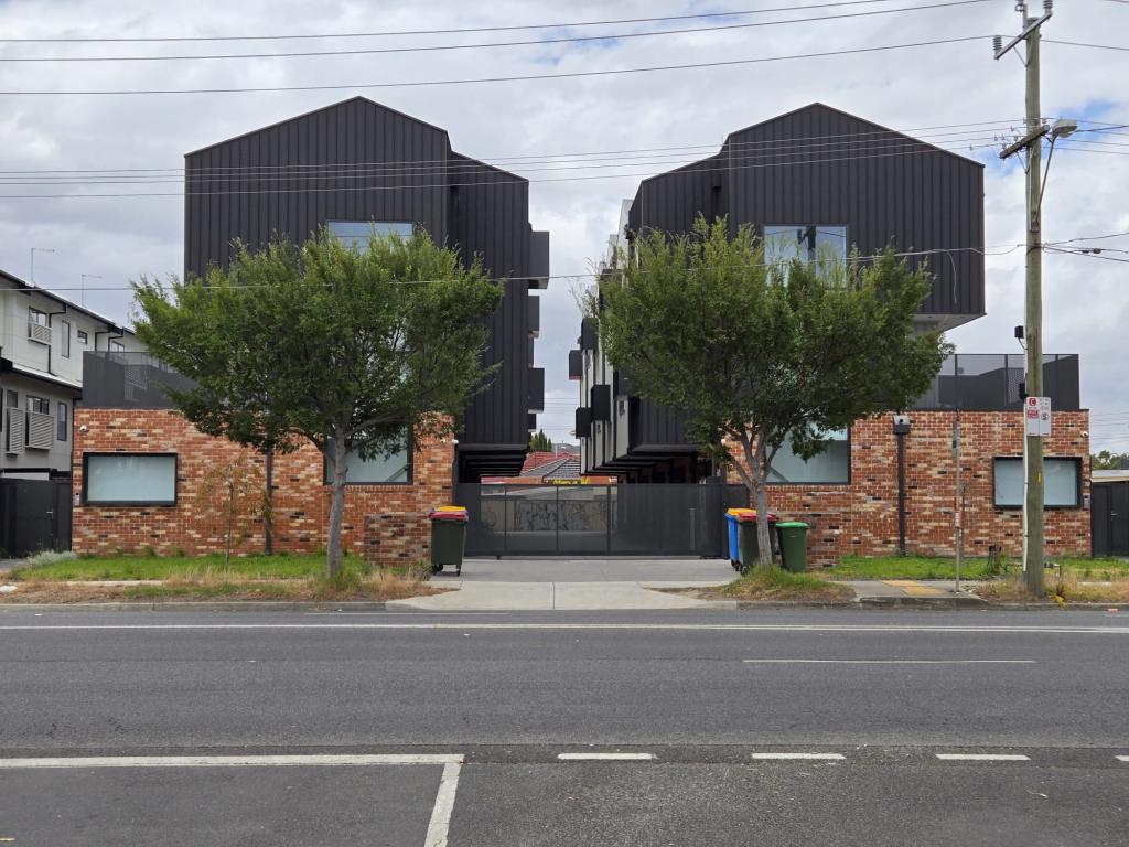 8/212 Ballarat Rd, Maidstone, VIC 3012