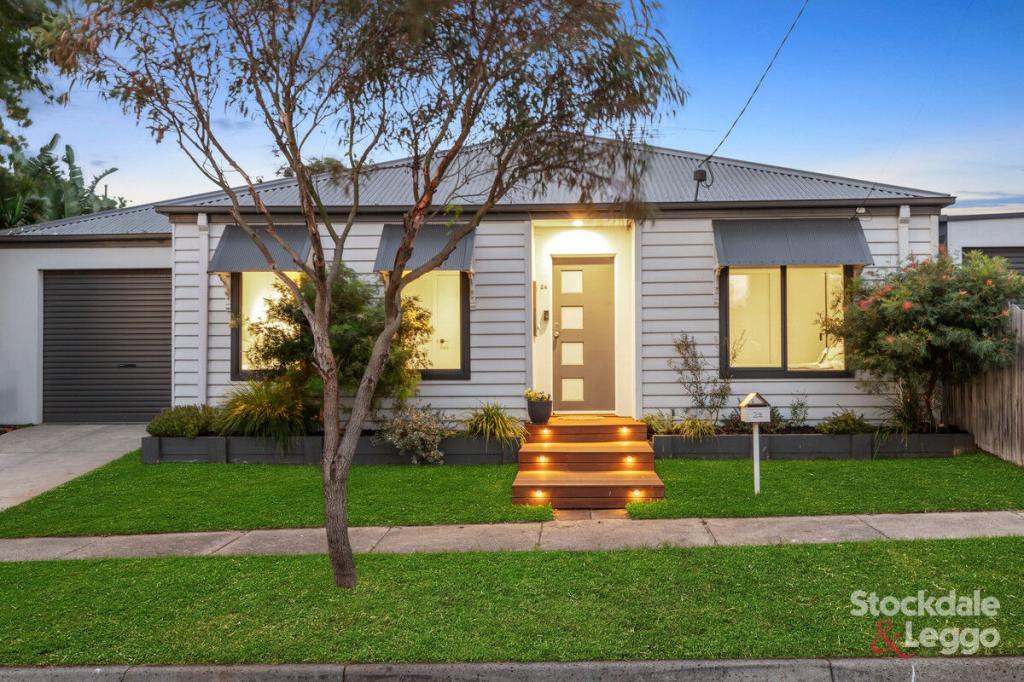 2a Vivienne St, Seaford, VIC 3198