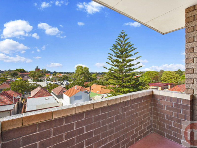 11/96 Macauley St, Leichhardt, NSW 2040