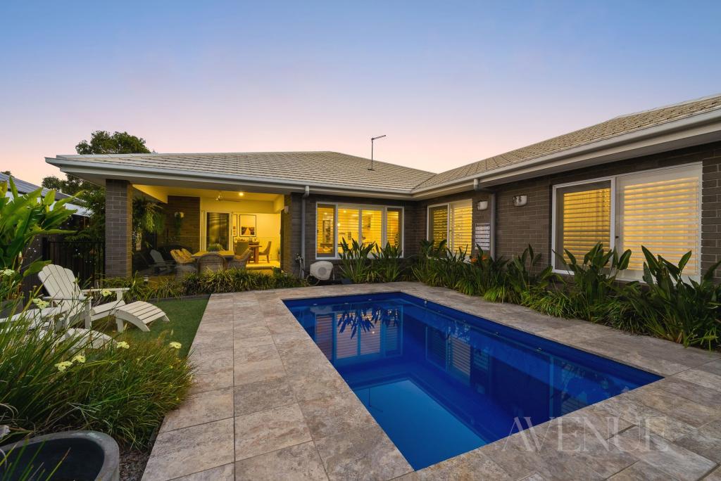 17 Olive Ave, Greenbank, QLD 4124