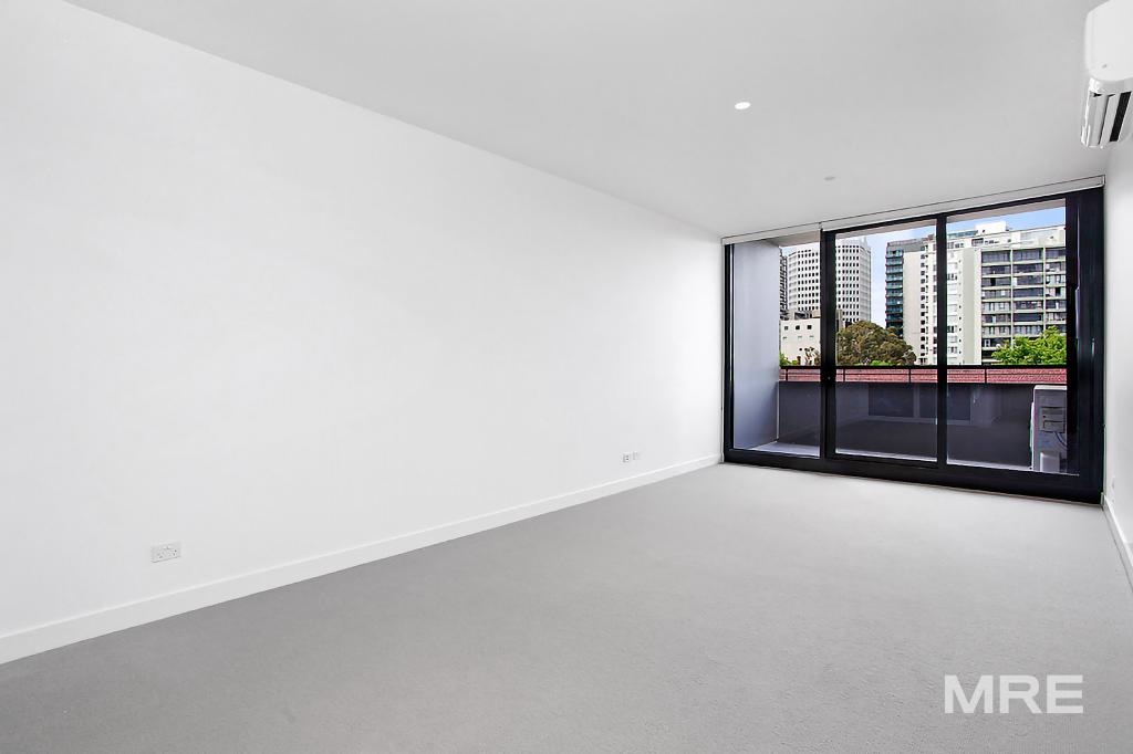 106/74 Queens Rd, Melbourne, VIC 3004