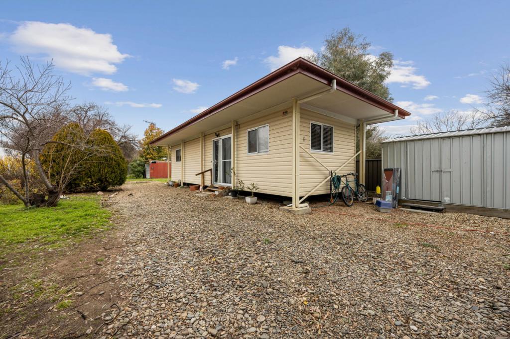 9 Florence St, Berridale, NSW 2628