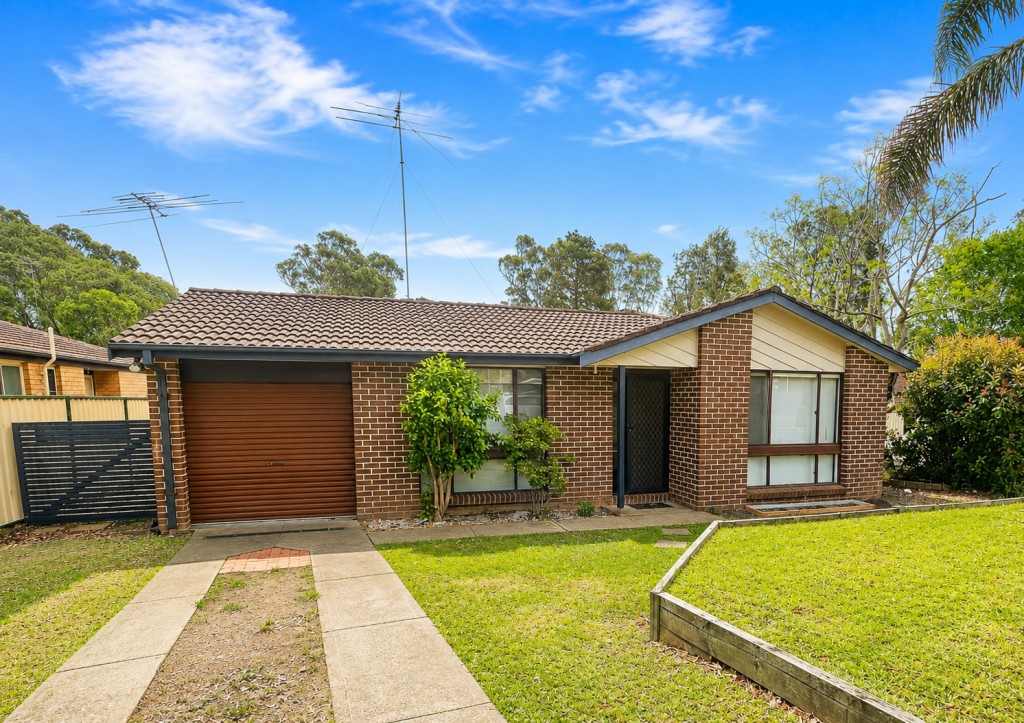 11 Myrtle Rd, Claremont Meadows, NSW 2747