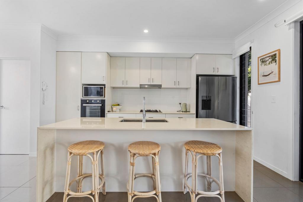 7/323 Bayview St, Hollywell, QLD 4216