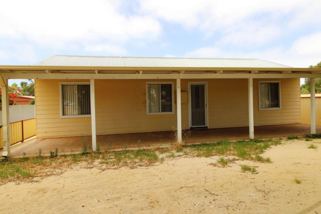 49 Bashford St, Jurien Bay, WA 6516