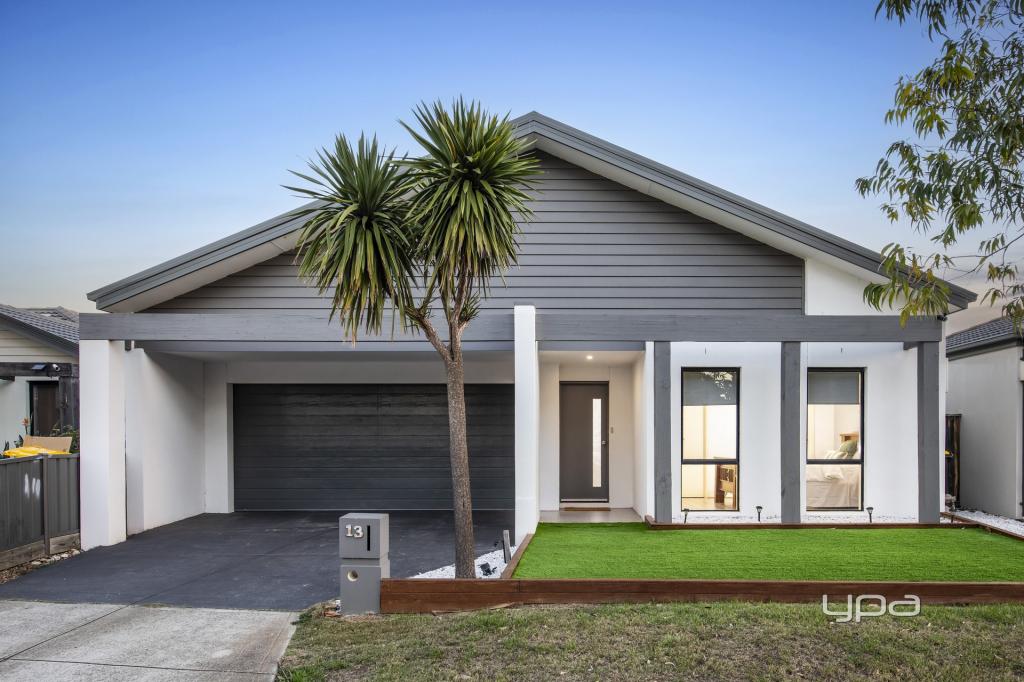 13 Cooma Pl, Burnside Heights, VIC 3023