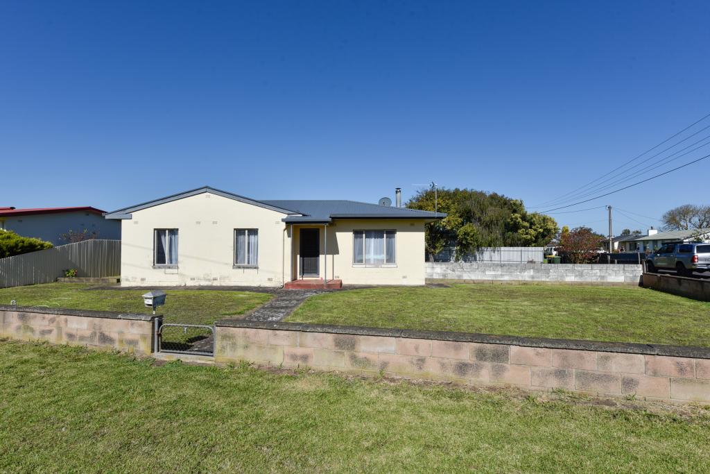 9 Scanlon Ave, Millicent, SA 5280