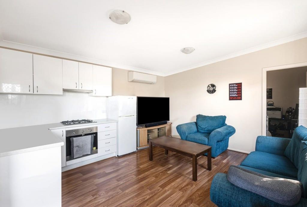 15a Conway Ave, Cambridge Park, NSW 2747