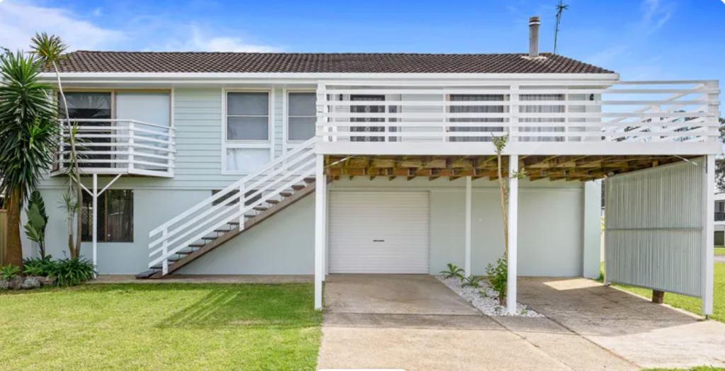 25 Shoreline Dr, North Shore, NSW 2444