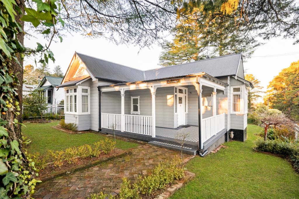 304 Leura Mall, Leura, NSW 2780