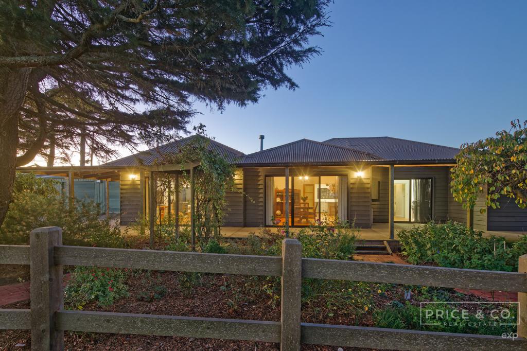 900 Sheepways Rd, Krowera, VIC 3945