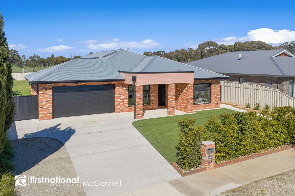 18 Fenaughty St, Kyabram, VIC 3620