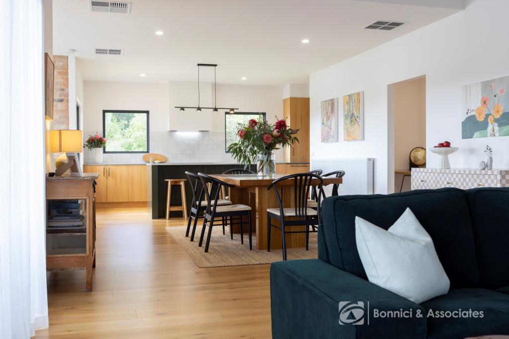 34 Lower Stanley Rd, Beechworth, VIC 3747