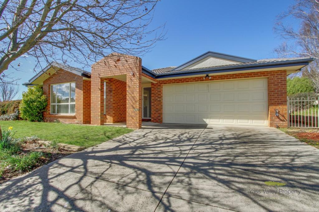 6 Haddon Ct, Yass, NSW 2582