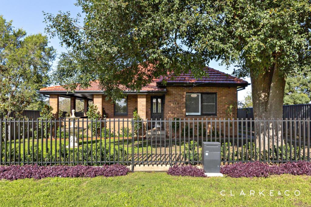128 Carrington St, Horseshoe Bend, NSW 2320