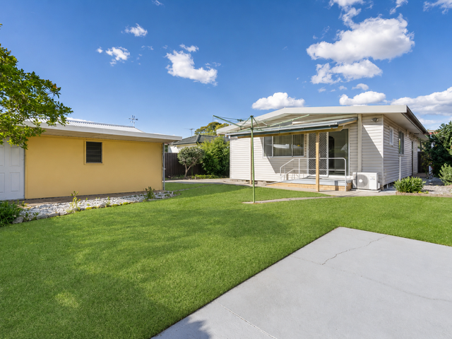 93 O'BRIEN PDE, LIVERPOOL, NSW 2170