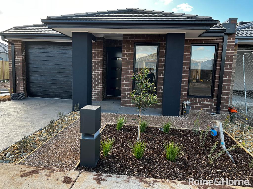 7 Fargo St, Thornhill Park, VIC 3335
