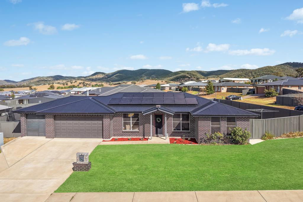 8 Knox Cres, Caerleon, NSW 2850