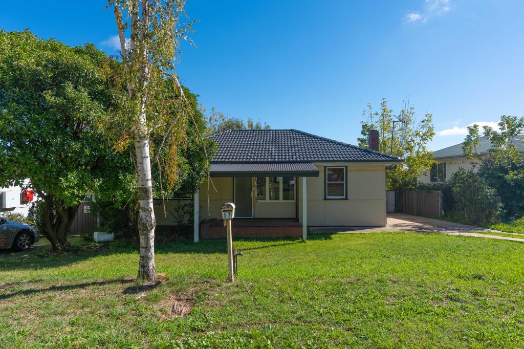 57 Adina Cres, Orange, NSW 2800