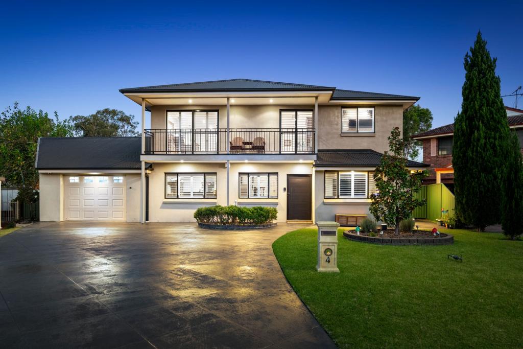 4 Endgate Glen, Werrington Downs, NSW 2747
