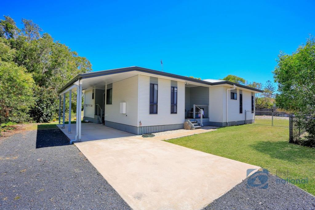60 First Ave, Woodgate, QLD 4660