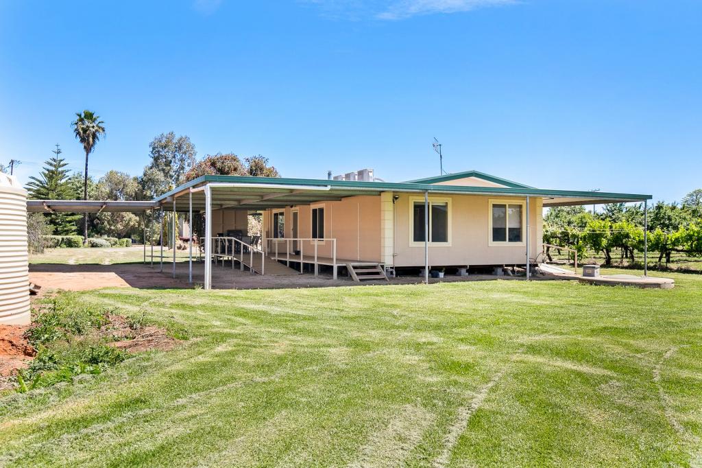 50 Eighth St, Renmark, SA 5341