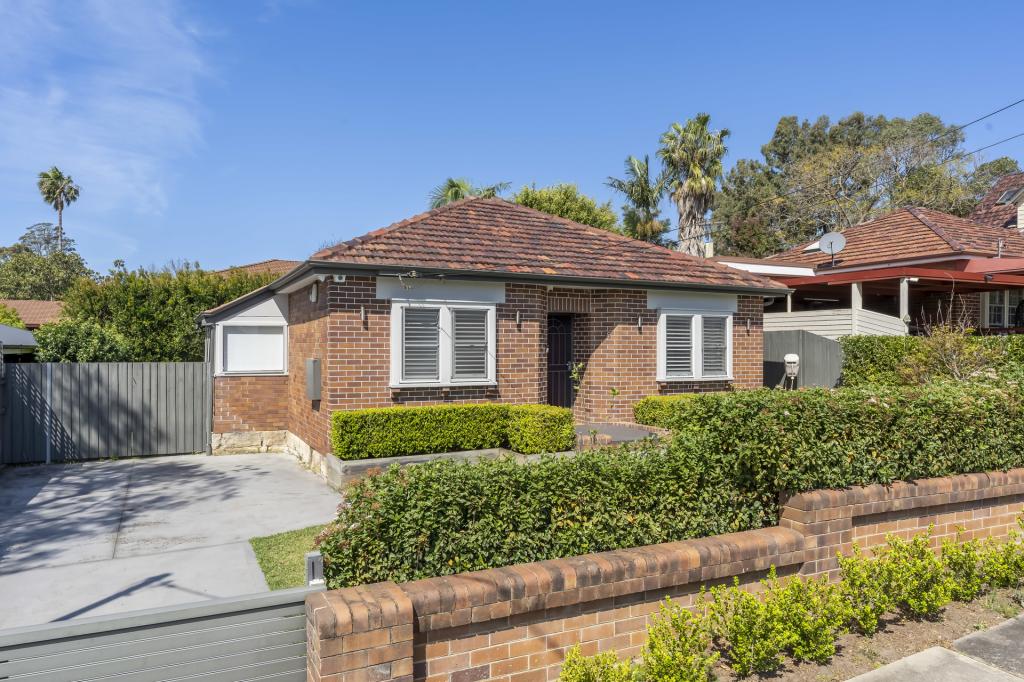 15 Lyndhurst St, Gladesville, NSW 2111