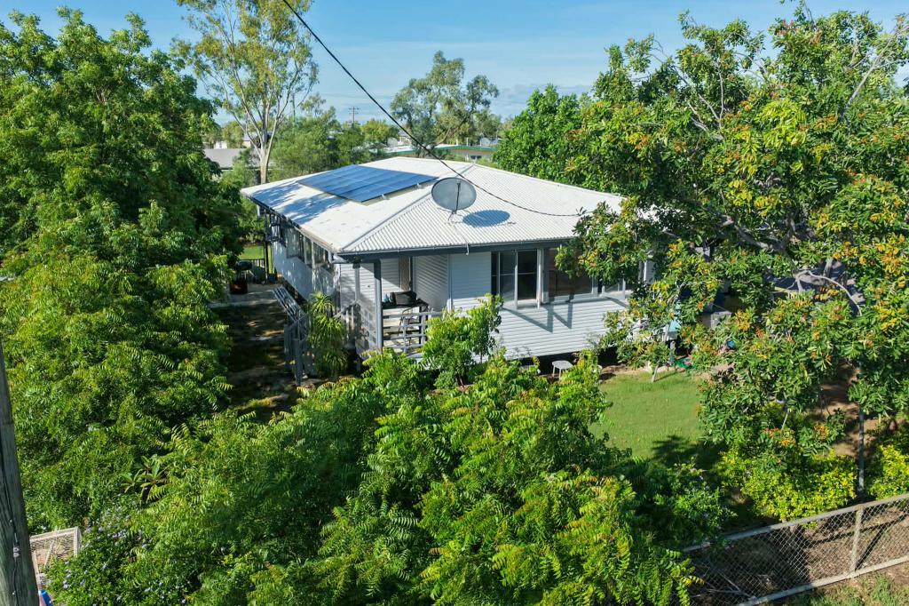 3 Amberley Dr, Julia Creek, QLD 4823