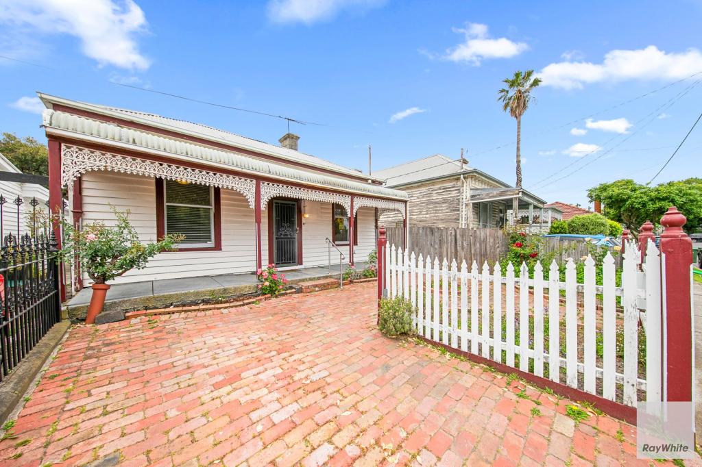 37 RAILWAY PL, WILLIAMSTOWN, VIC 3016