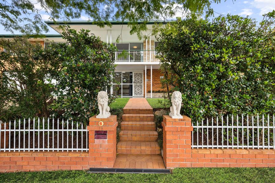 6 Coolmunda St, Mansfield, QLD 4122