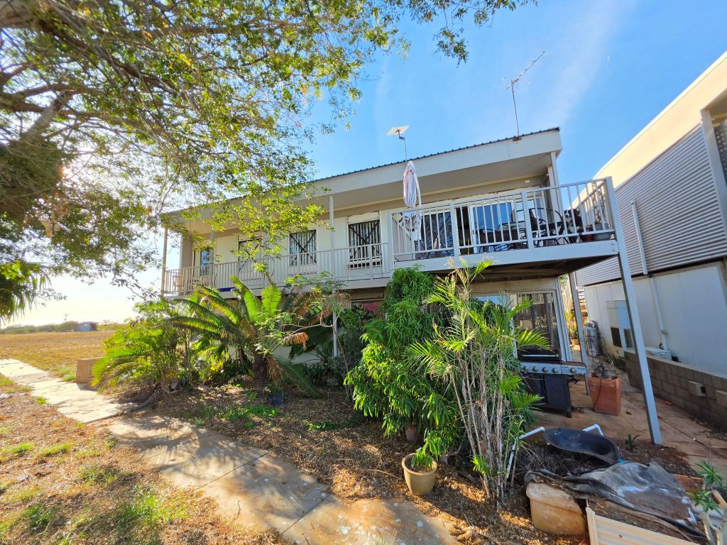 Lot 2, 1 Hearn Pl, Carnarvon, WA 6701