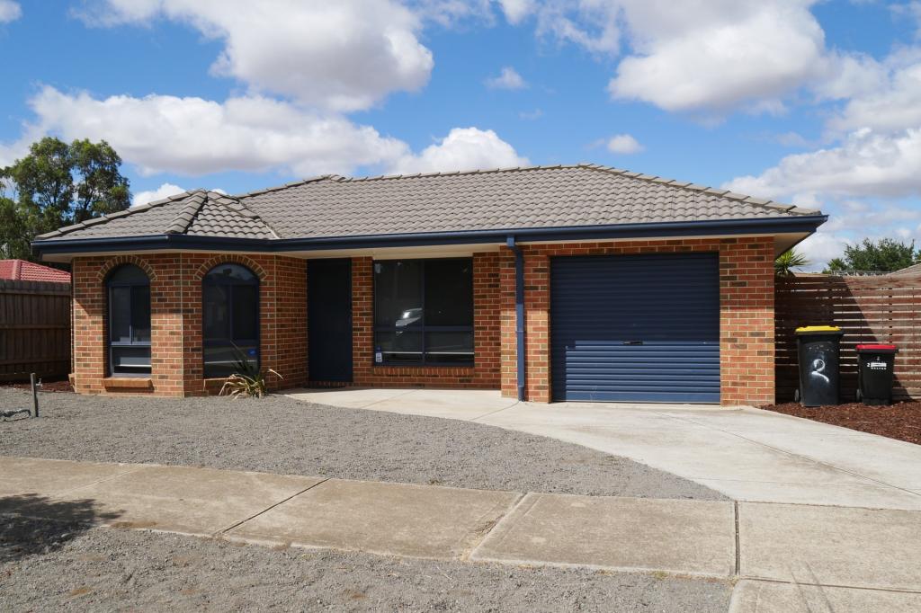 2/2 Maree Ct, Kurunjang, VIC 3337