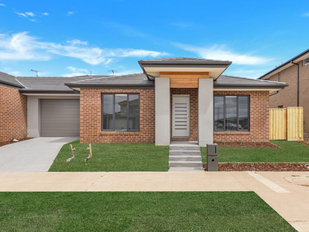 209 Maracana Avenue Manor Lakes, Manor Lakes, VIC 3024