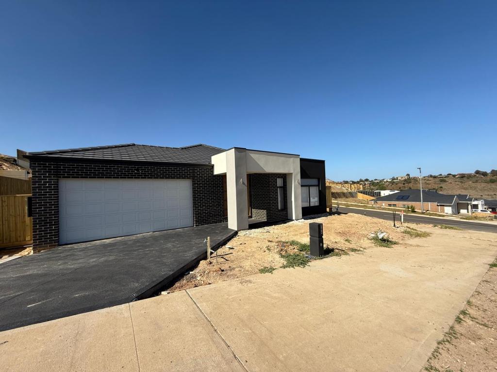 144 Adelong Way, Bacchus Marsh, VIC 3340