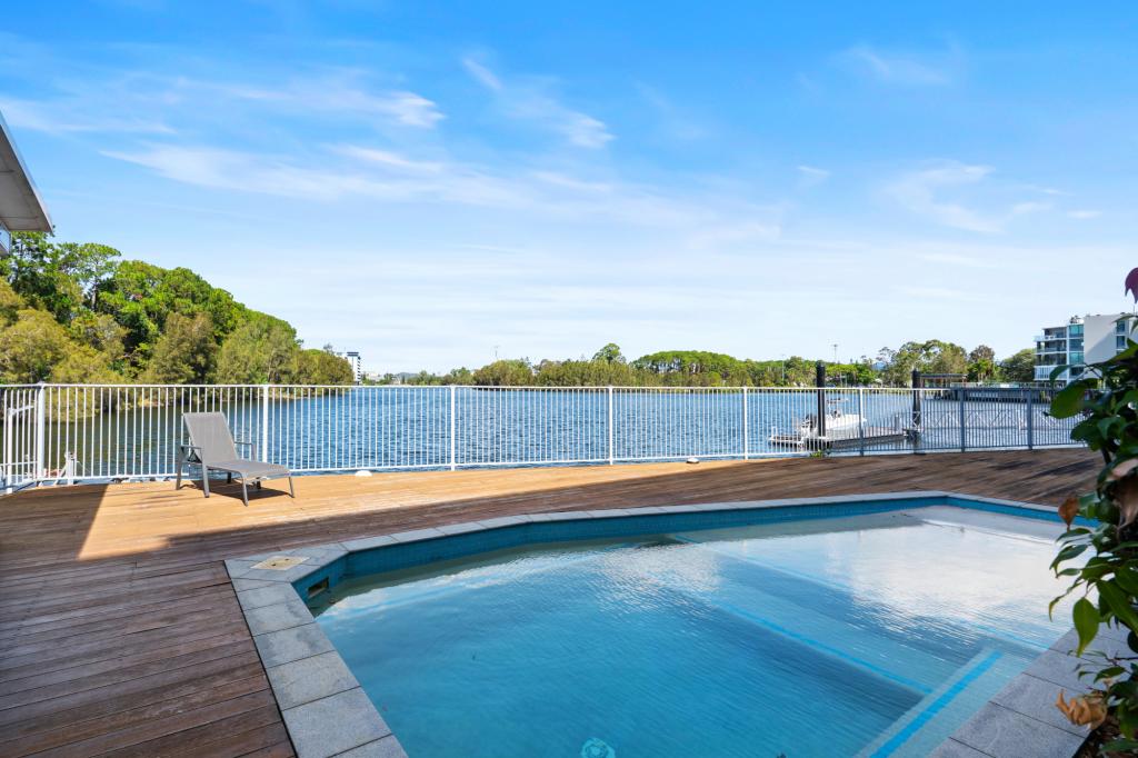 3/4 Ben Lexcen Pl, Robina, QLD 4226