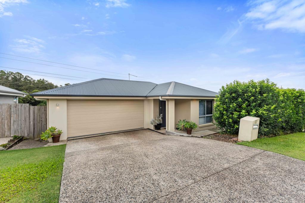 37 Parksedge St, Upper Kedron, QLD 4055