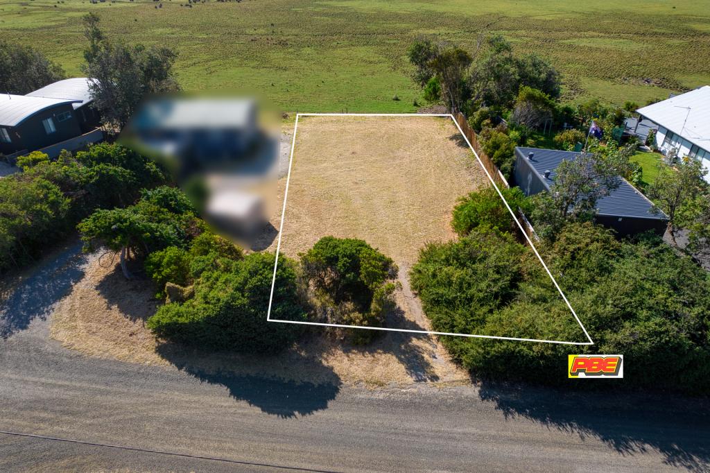 22 Anita Cres, Venus Bay, VIC 3956