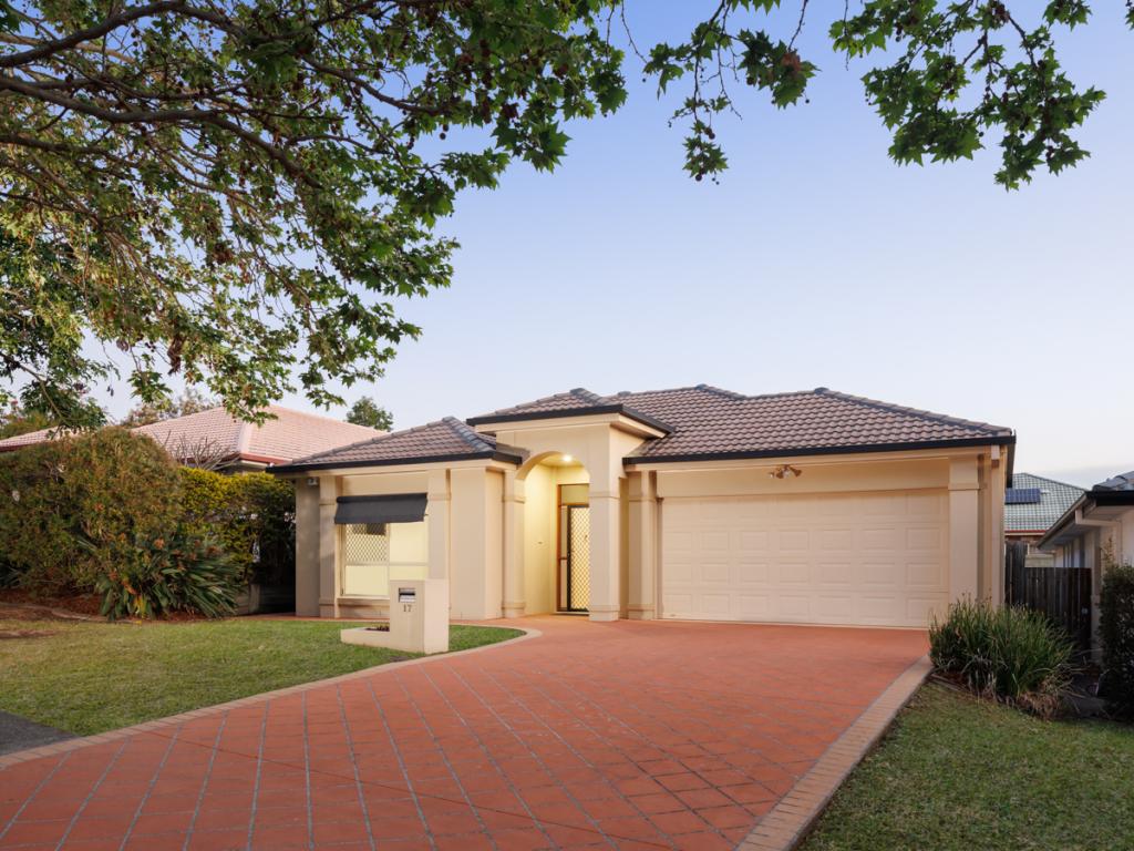 17 Montserrat Pl, Forest Lake, QLD 4078