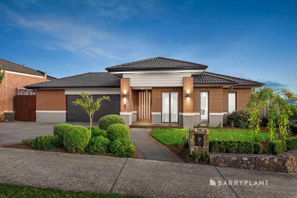 9 Eminence Bvd, Doreen, VIC 3754