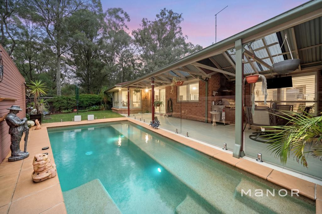 10 Lochton Pl, Beaumont Hills, NSW 2155