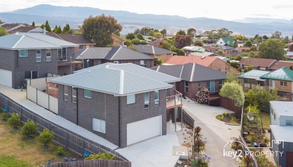 1/9 PEARCE ST, SUMMERHILL, TAS 7250