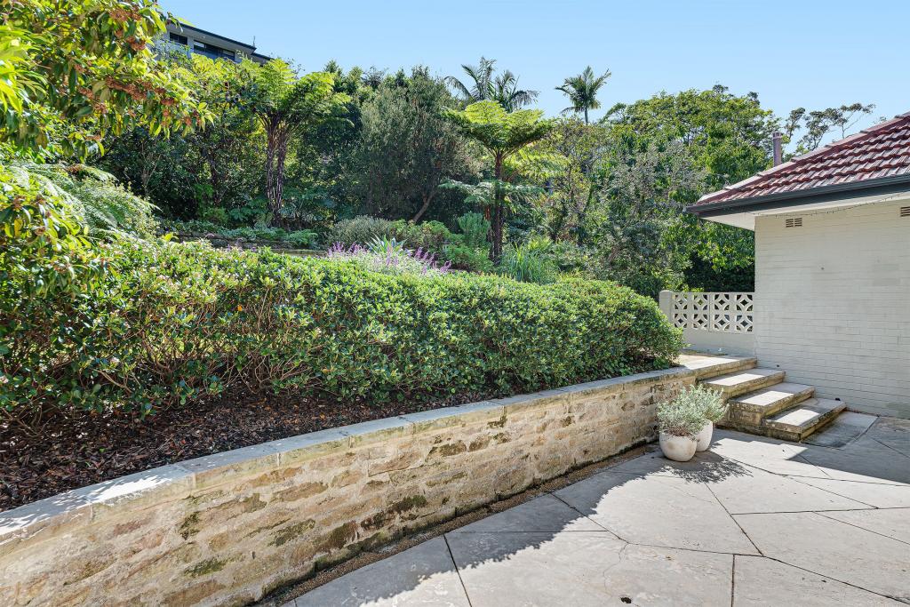 25 The Bulwark, Castlecrag, NSW 2068