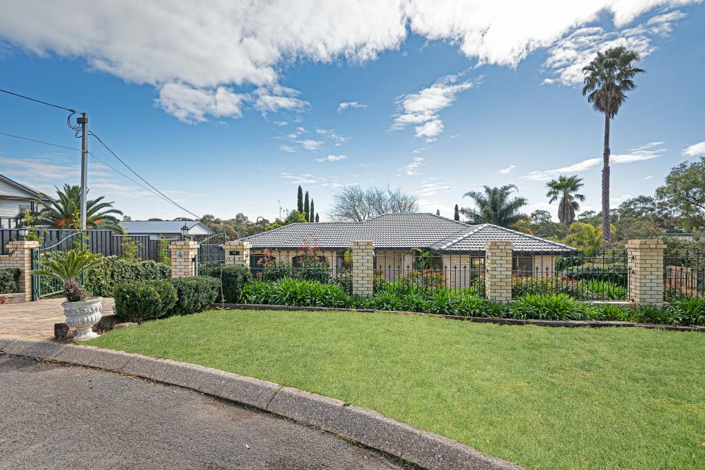4 Hams Rd, Flagstaff Hill, SA 5159