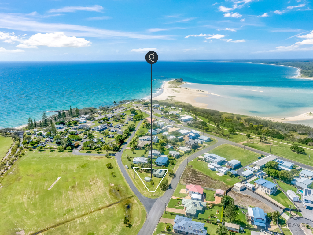 12 Welch St, Elliott Heads, QLD 4670