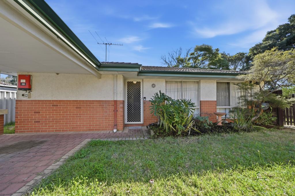 31 River Bank Dr, Gosnells, WA 6110