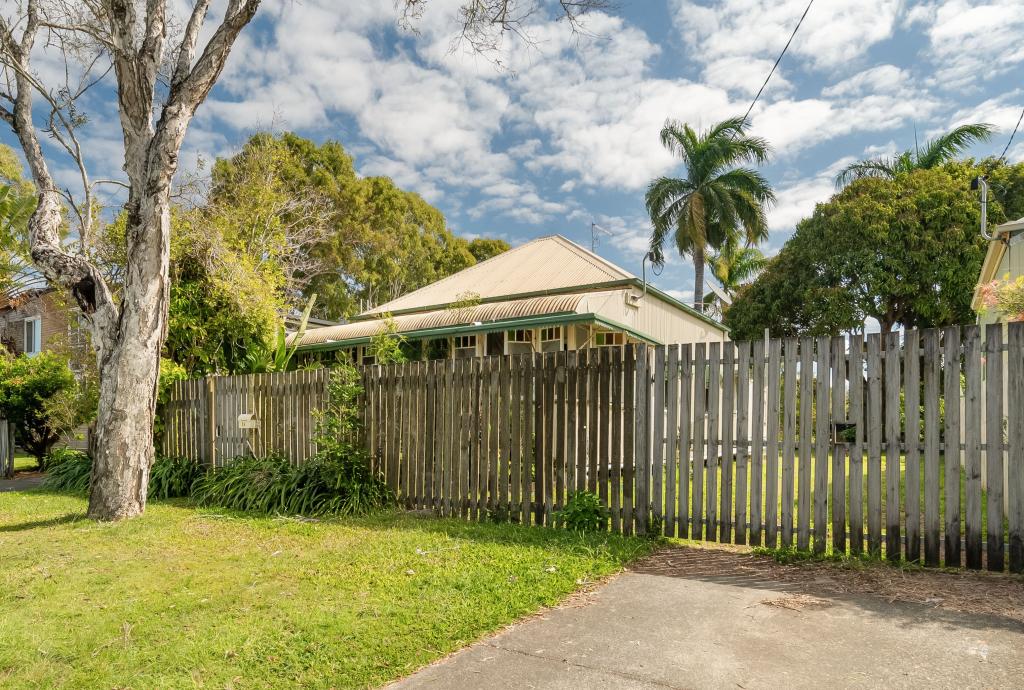 24 Kenilworth St, South Mackay, QLD 4740